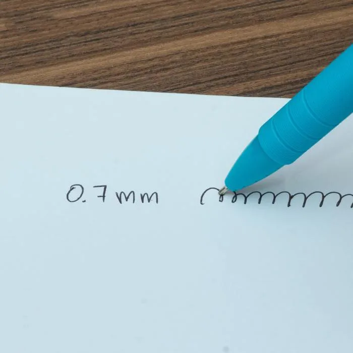 Ballpoint Hitam/ PULPEN