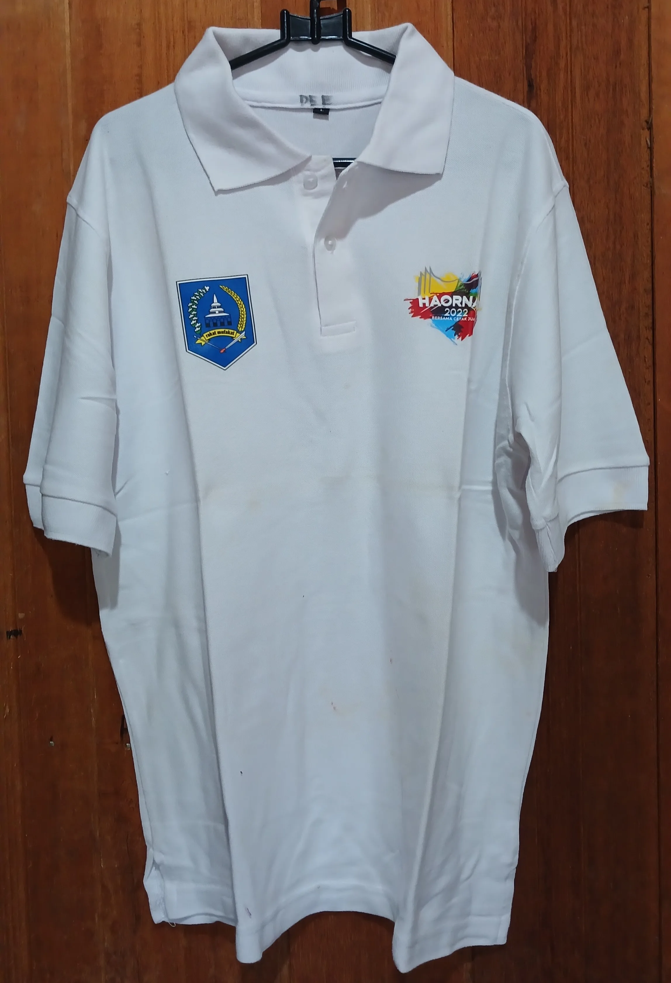 Kaos Polo Berkerah