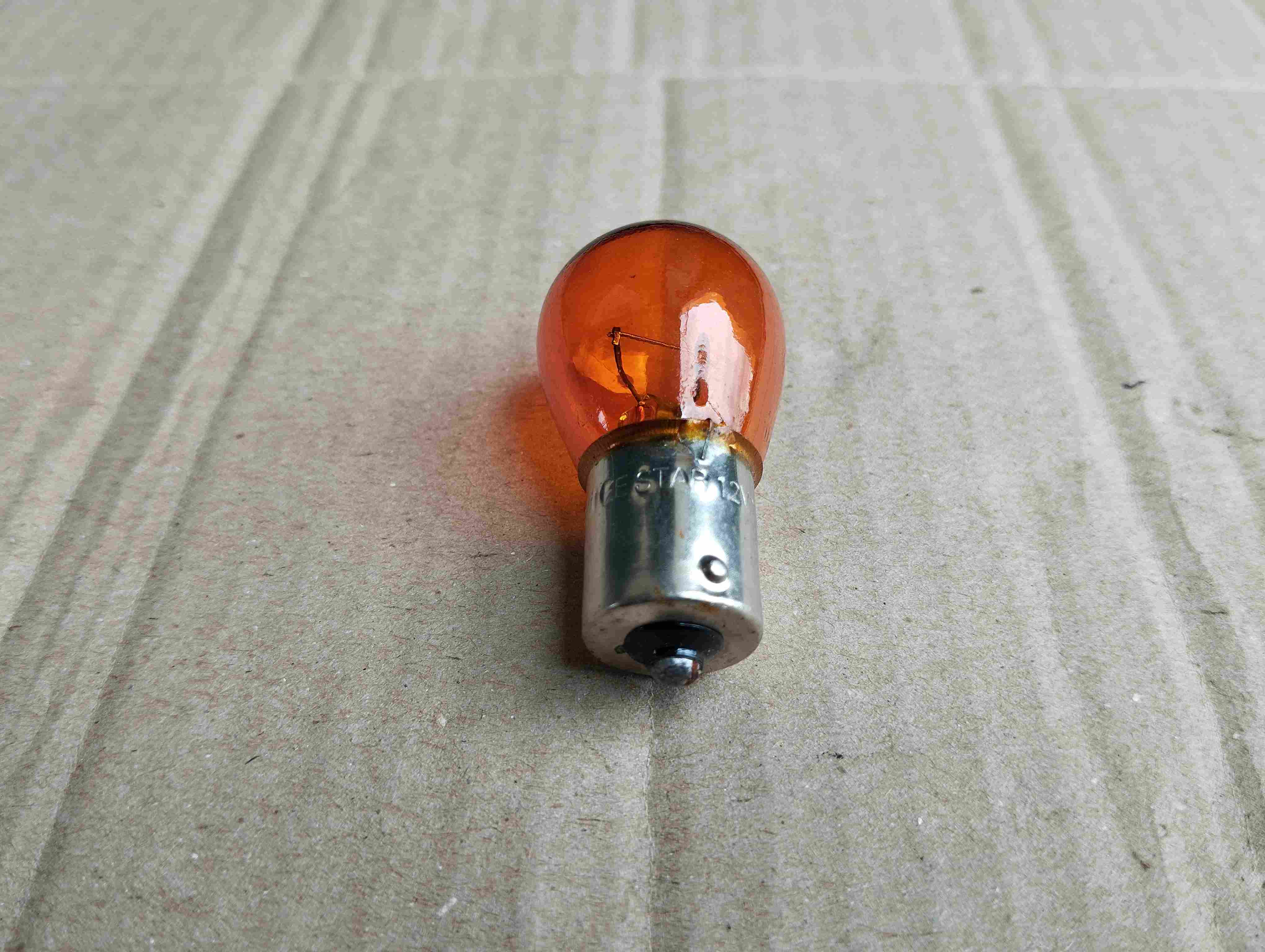 Bohlam Pijar 12V 21W Satu Mata Stanlee