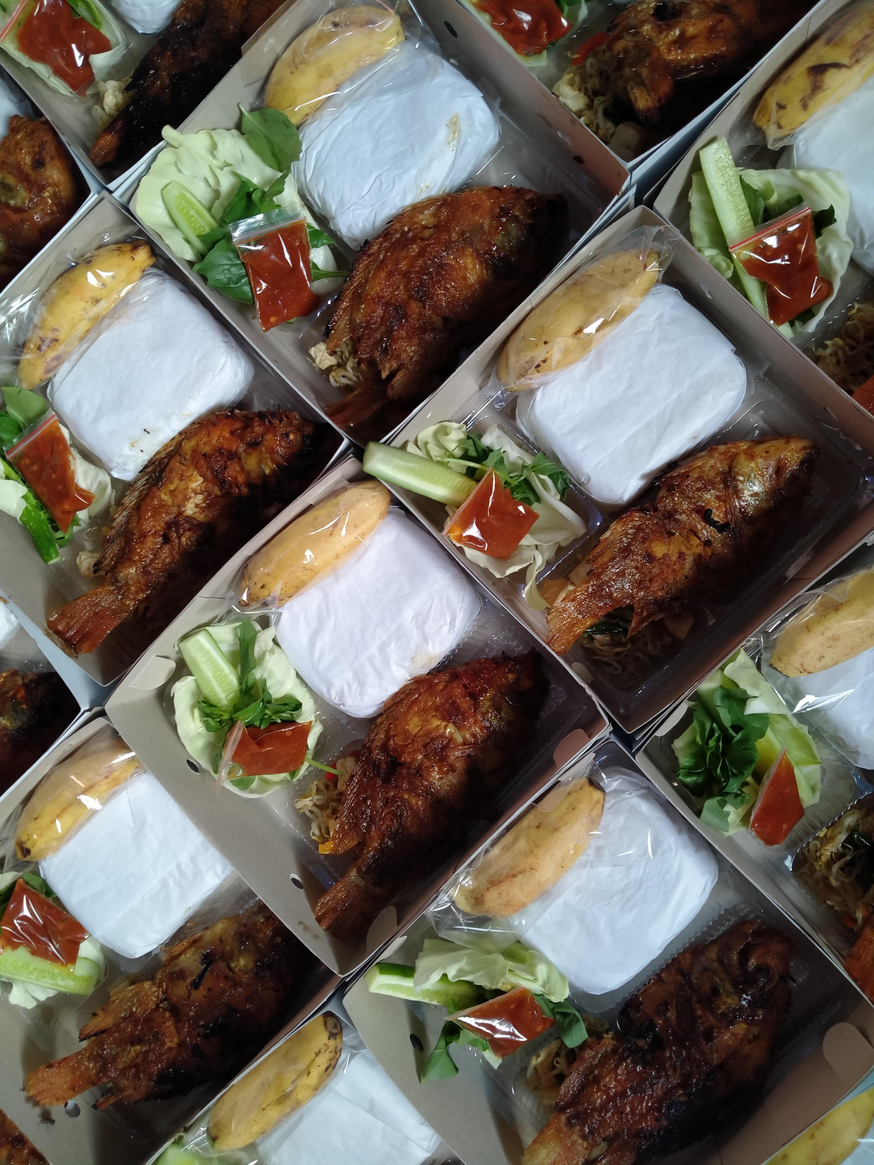 NASI BOX (PAKET BIG 1)