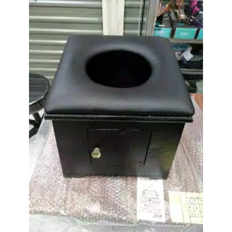 KURSI RATUS