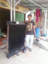 PERBAIKAN SISTEM PENDINGIN SUHU MESIN EXCAVATOR