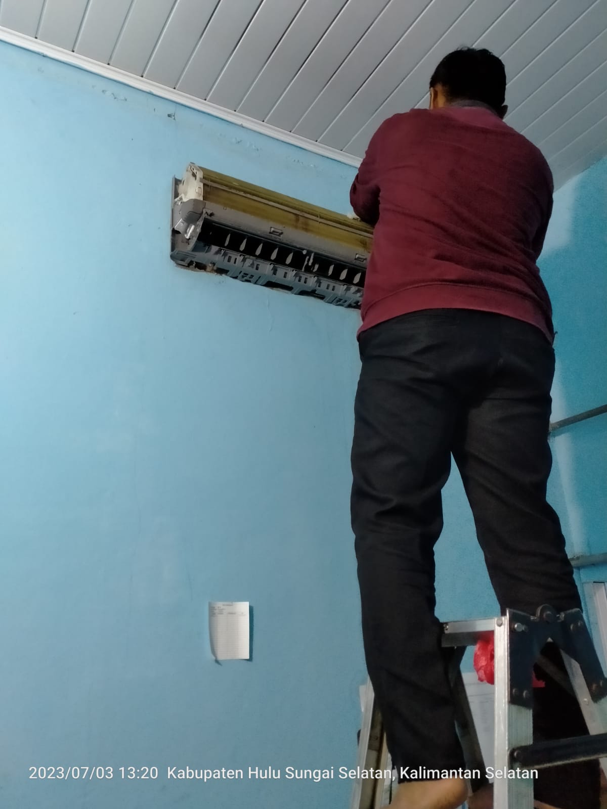 Service AC dan Isi Freon