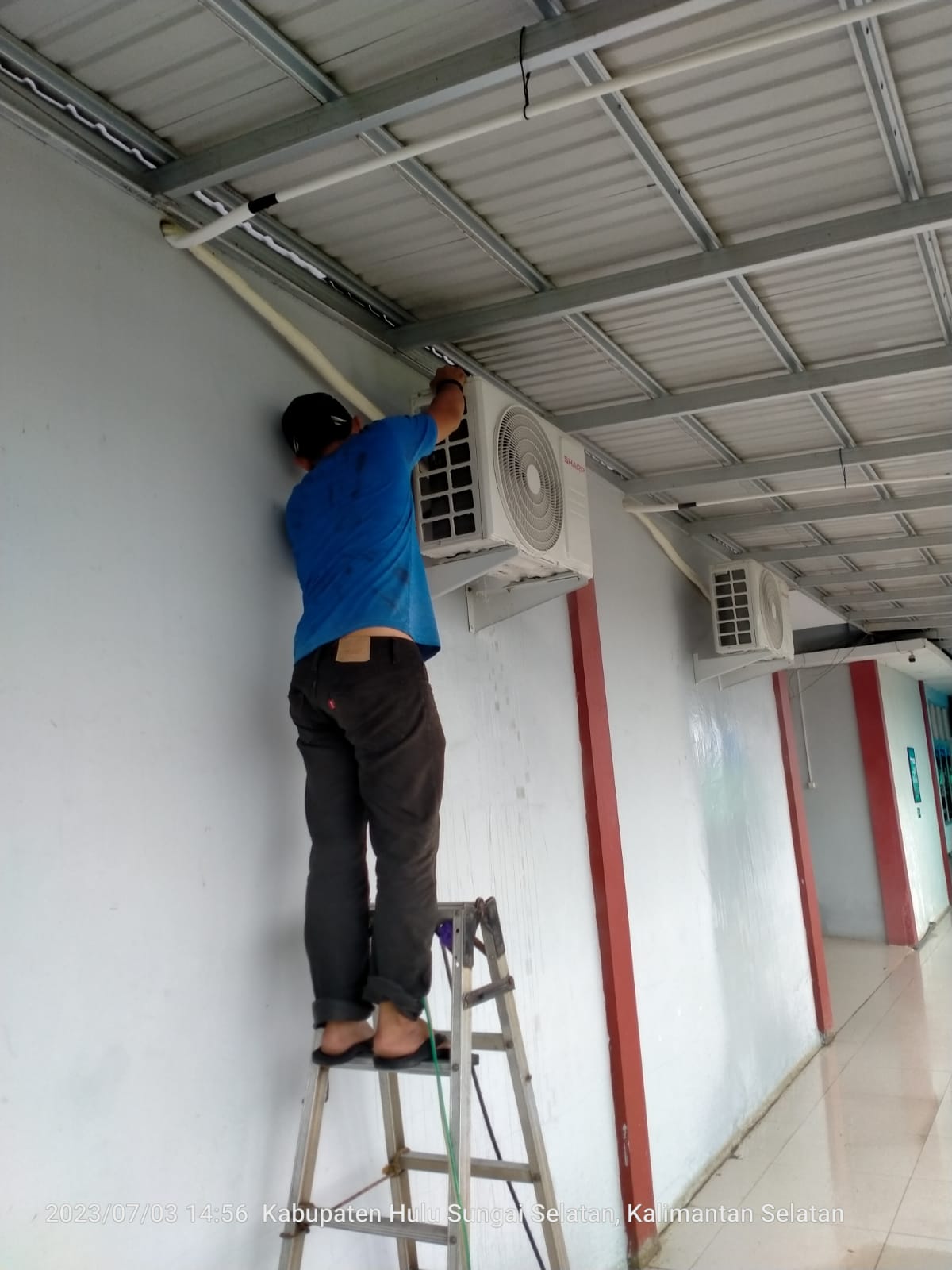 Service AC dan Isi Freon