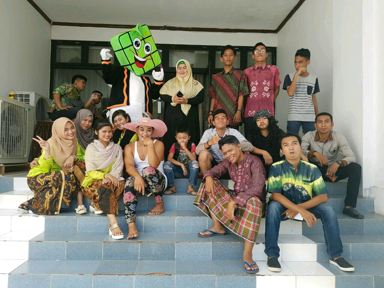 JASA PERTUNJUKAN