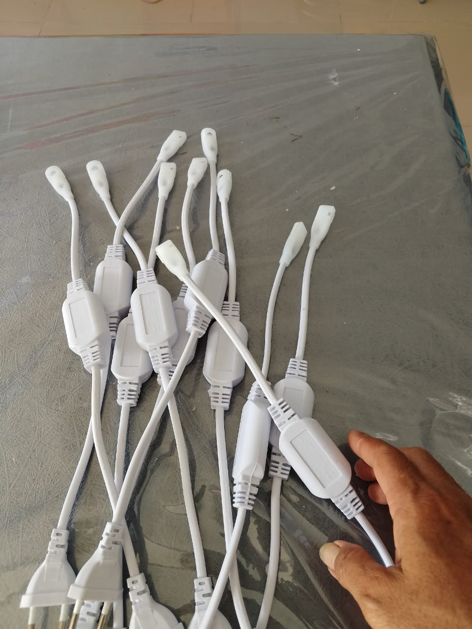 ADAFTOR LAMPU LED STRIP