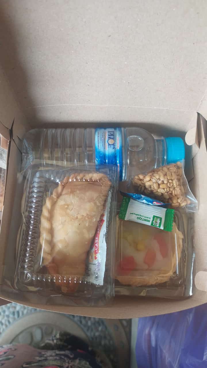 SNACK BOX LENGKAP HEMAT