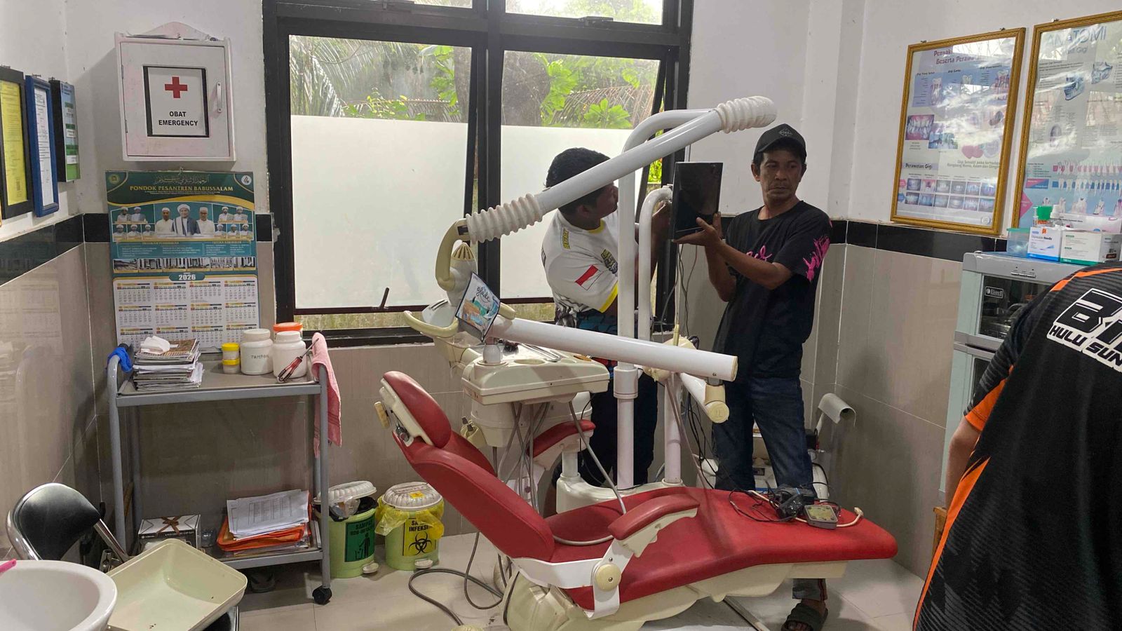 service DENTAL UNIT