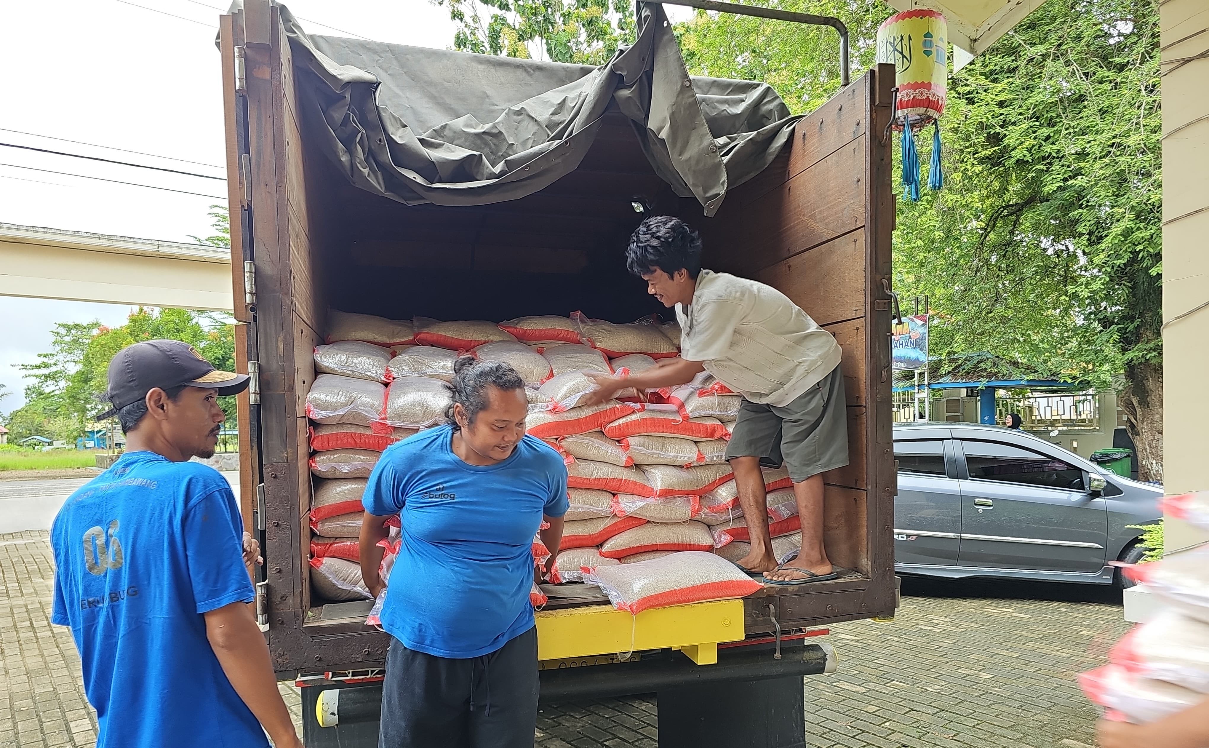 Sewa Truck