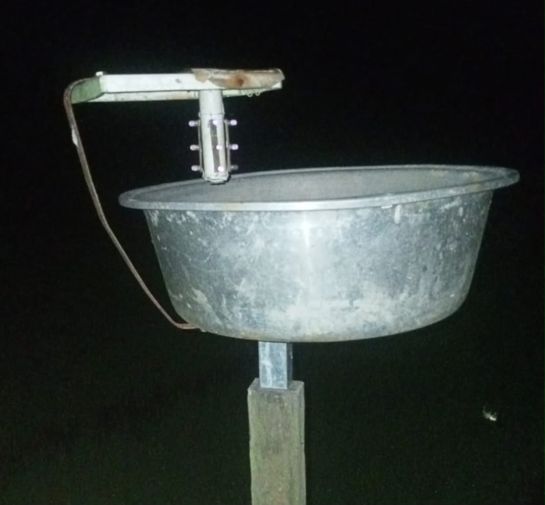 Lampu Solar Cel Perangkap Hama