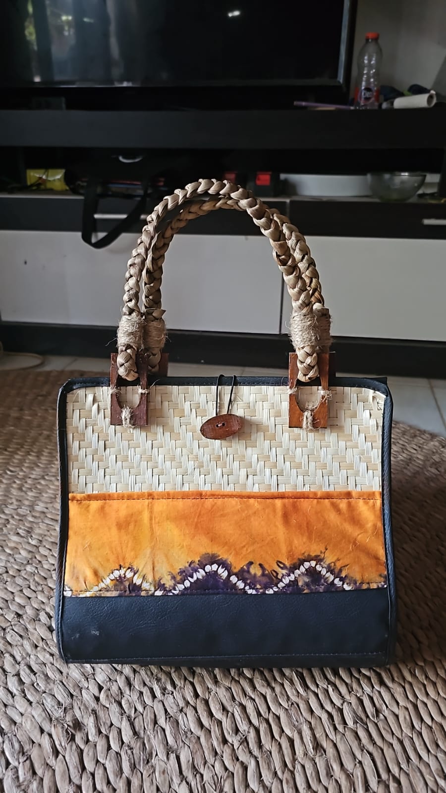 TAS OLEH OLEH KERAJINAN TANGAN