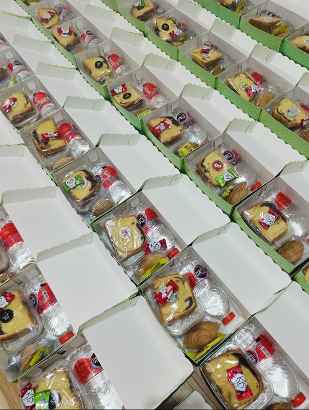paket snack