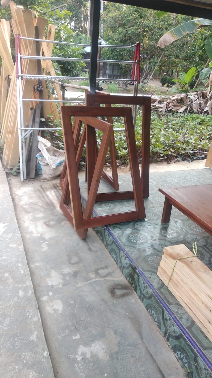 Kusen kayu kelas 1 (Ulin)